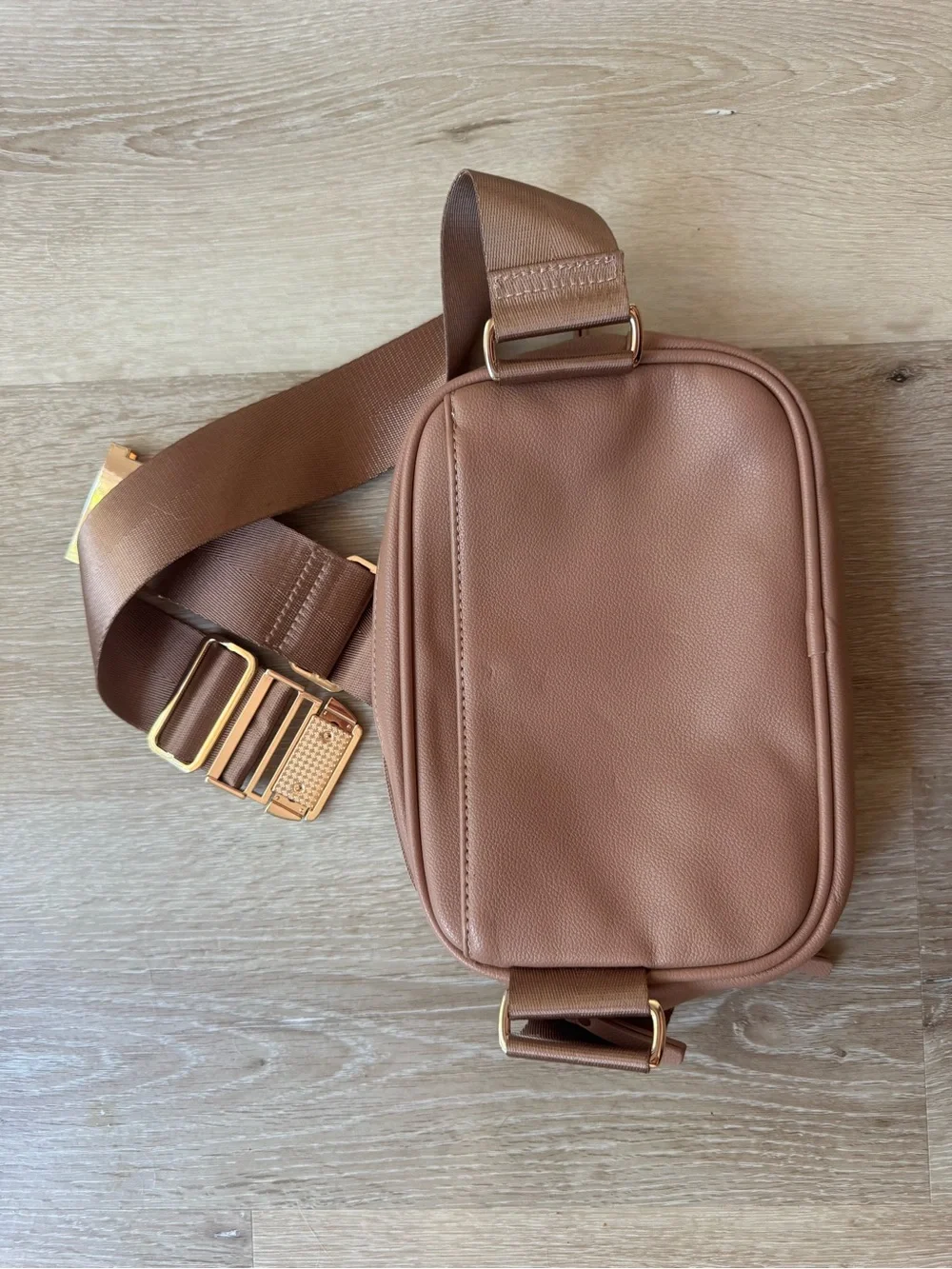 Ayla & Co Brown Leather Crossbody Belt Bag